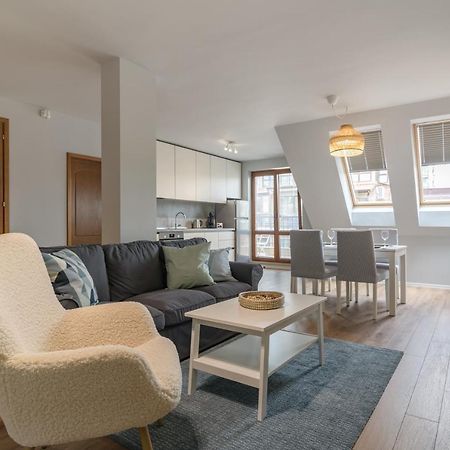 Magdalena Apartment - Two Bathrooms, Perfect City Center Varna ภายนอก รูปภาพ